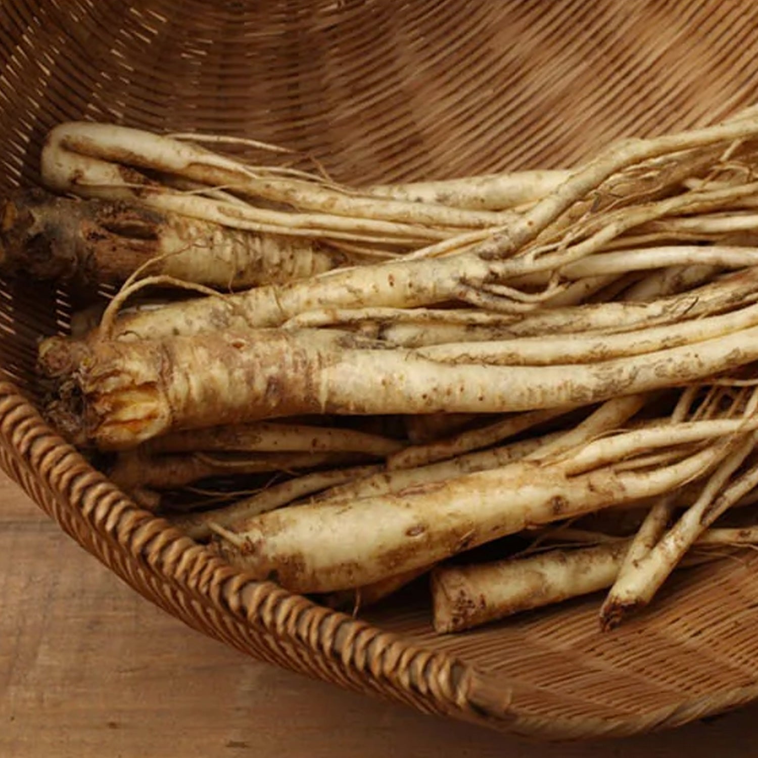 Bellflowwer Roots The Benefits of Bellflower Root (Doraji) for Cough, Phlegm, and Inflam